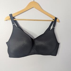 Cacique 42DD Black‎ Smooth No-Wire Bra | Lightly Lined Molded Cups